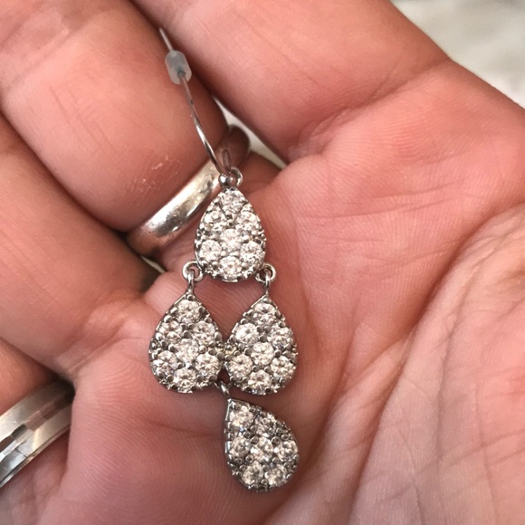 Bling at its best - Picture 4 of 4